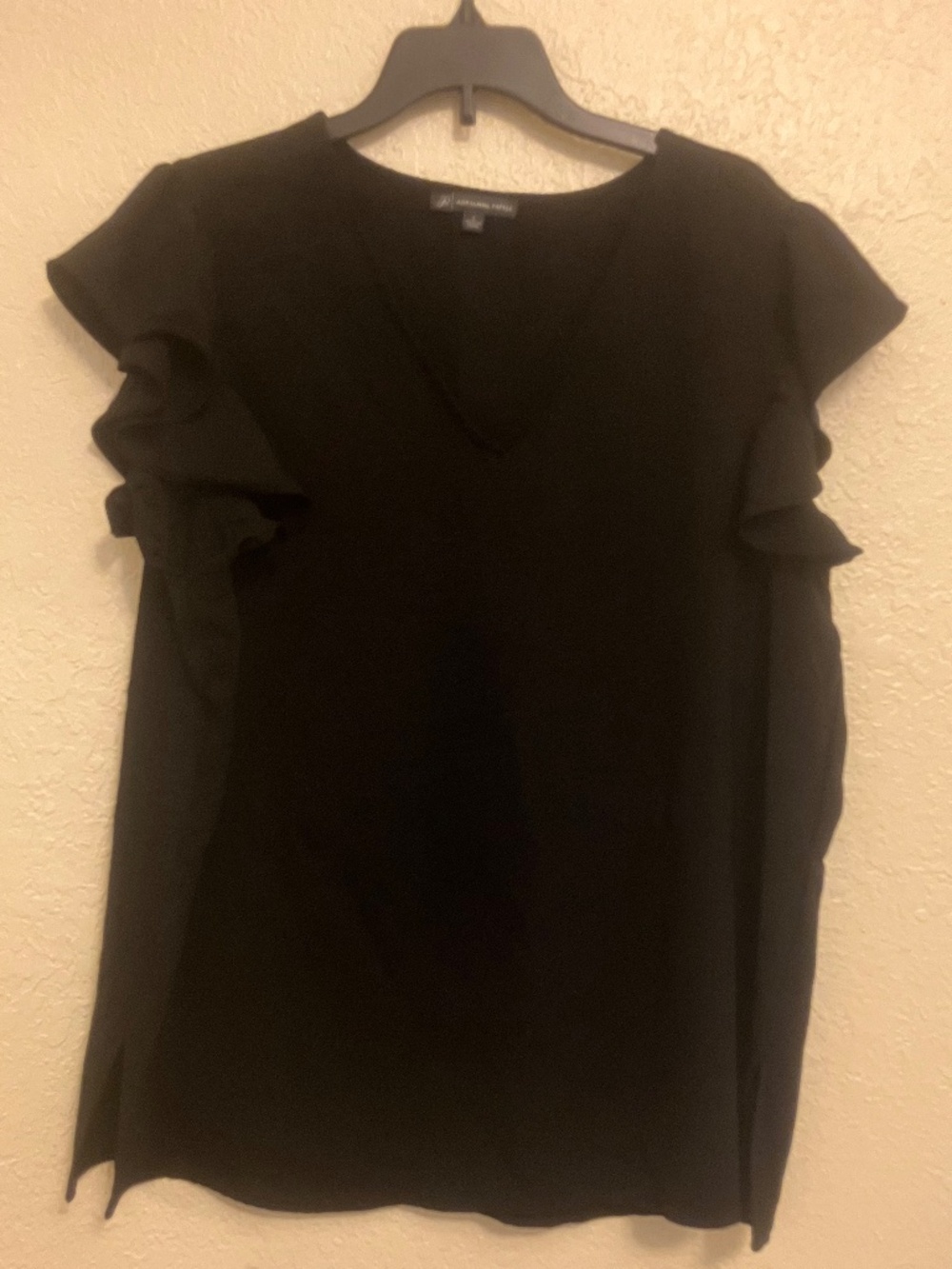 Adrianna Papell Blouse Size L Black Flutter Sleeve Polyester